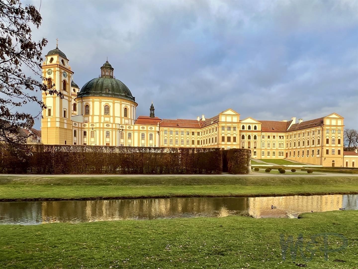 Ateliér užívaný jako byt 1+kk v Jaroměřicích nad R