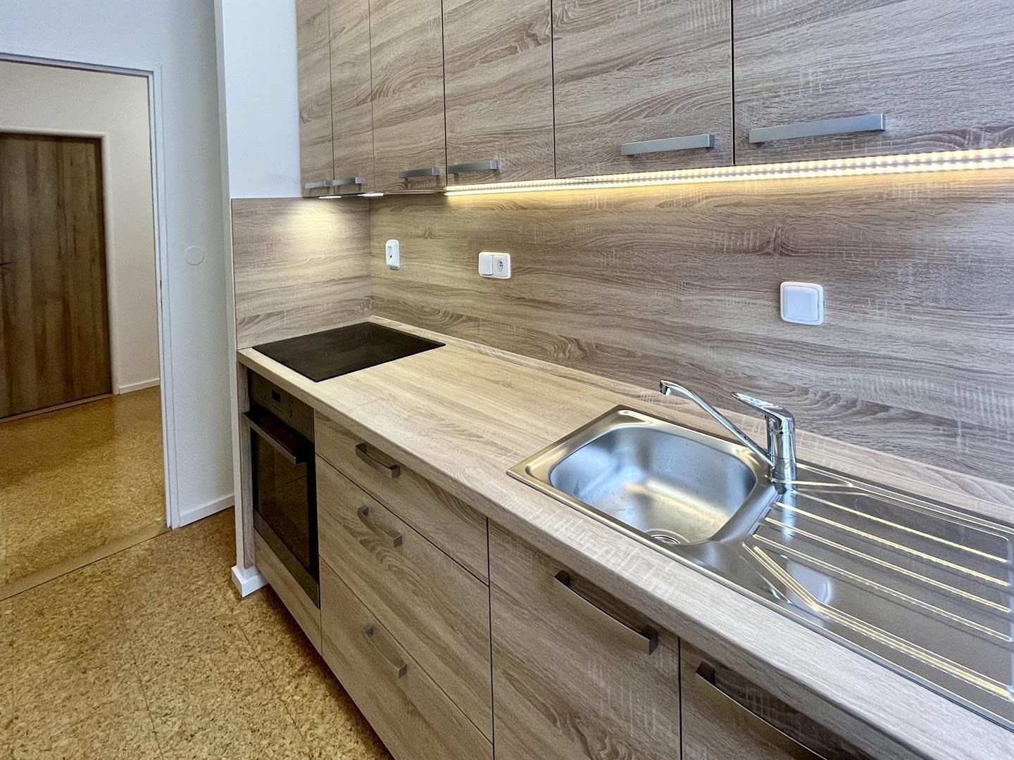 Byt 3+kk Benešova ul. Jihlava (DETAIL KUCHYŇSKÉ LI