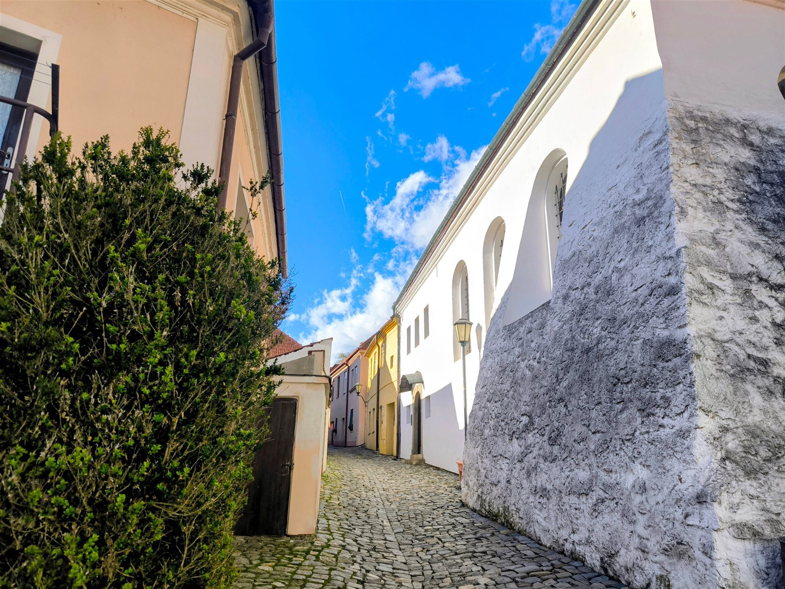 Ateliér na prodej, Třebíč, Zámostí UNESCO (PŘÍSTUPOVÁ ULICE BLAHOSLAVOVA)