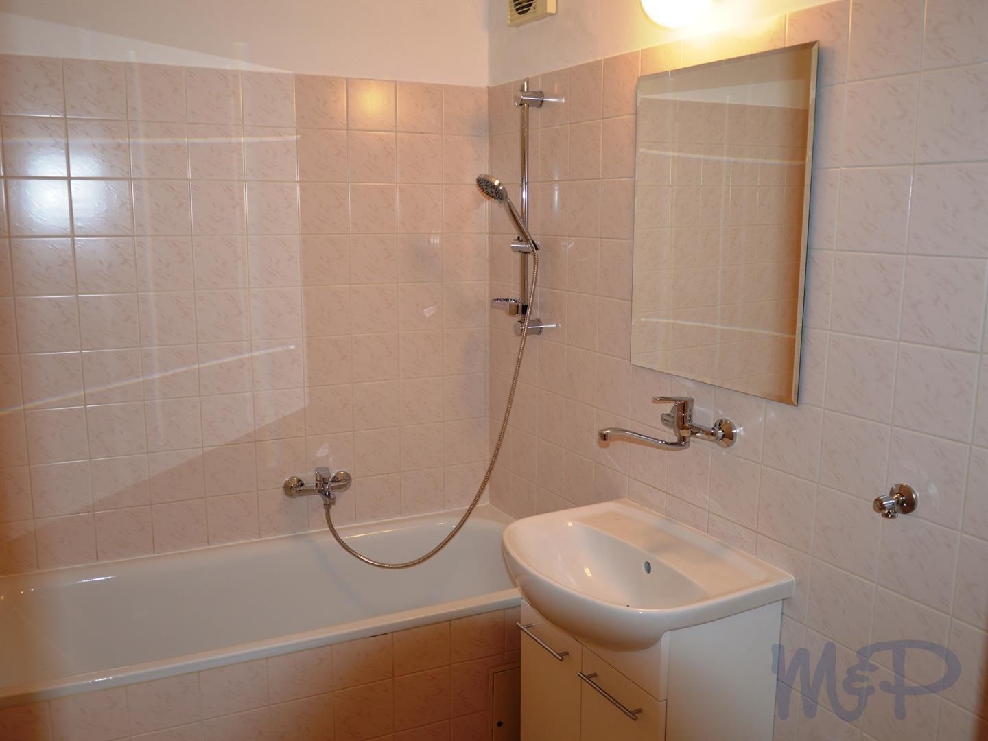 Byt 1+kk Benešova ul. Jihlava (KOUPELNA)