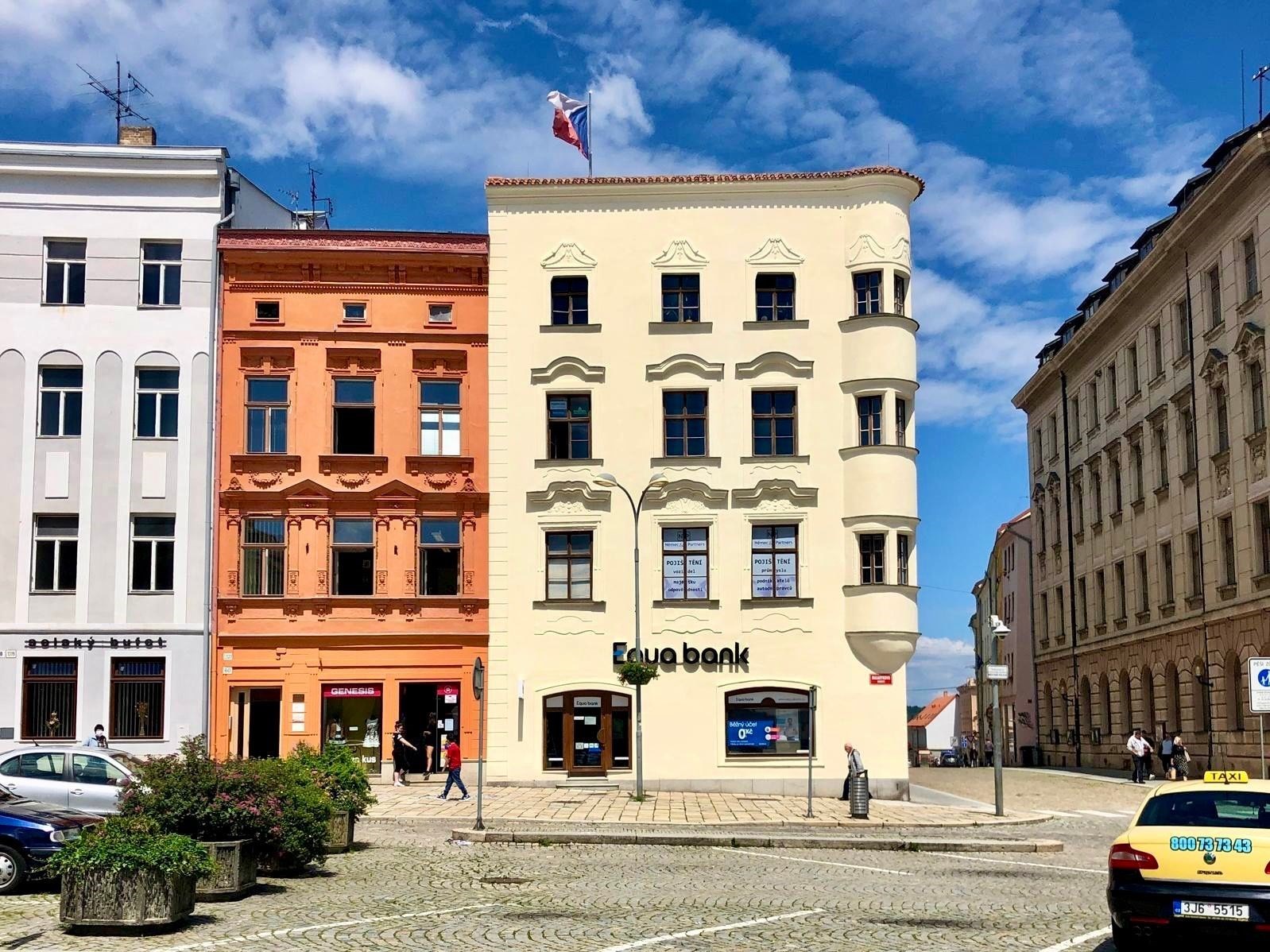 Obchodní prostory na Masarykově náměstí v Jihlavě 