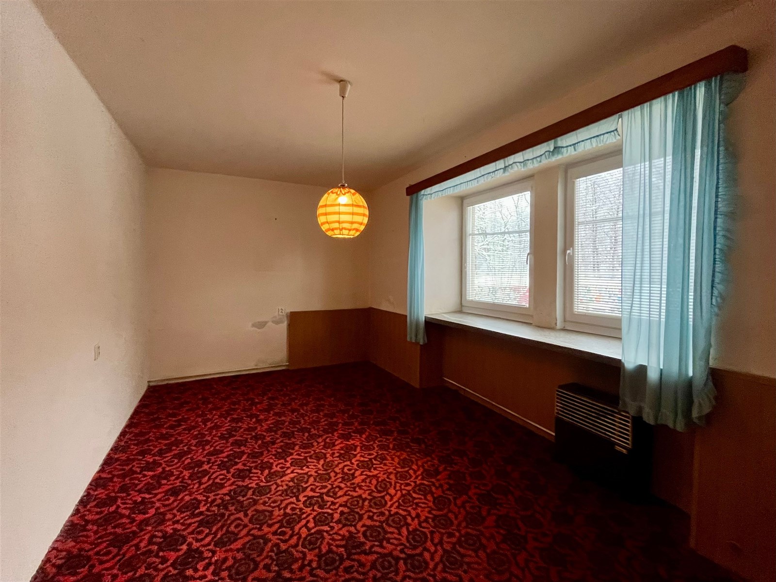 Byt, garáže, nebytové prostory, pozemek - Jihlava 