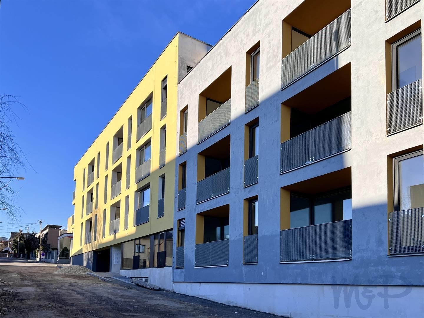 Pronájem bytu 1+kk, Mrštíkova, Třebíč s garážovým 