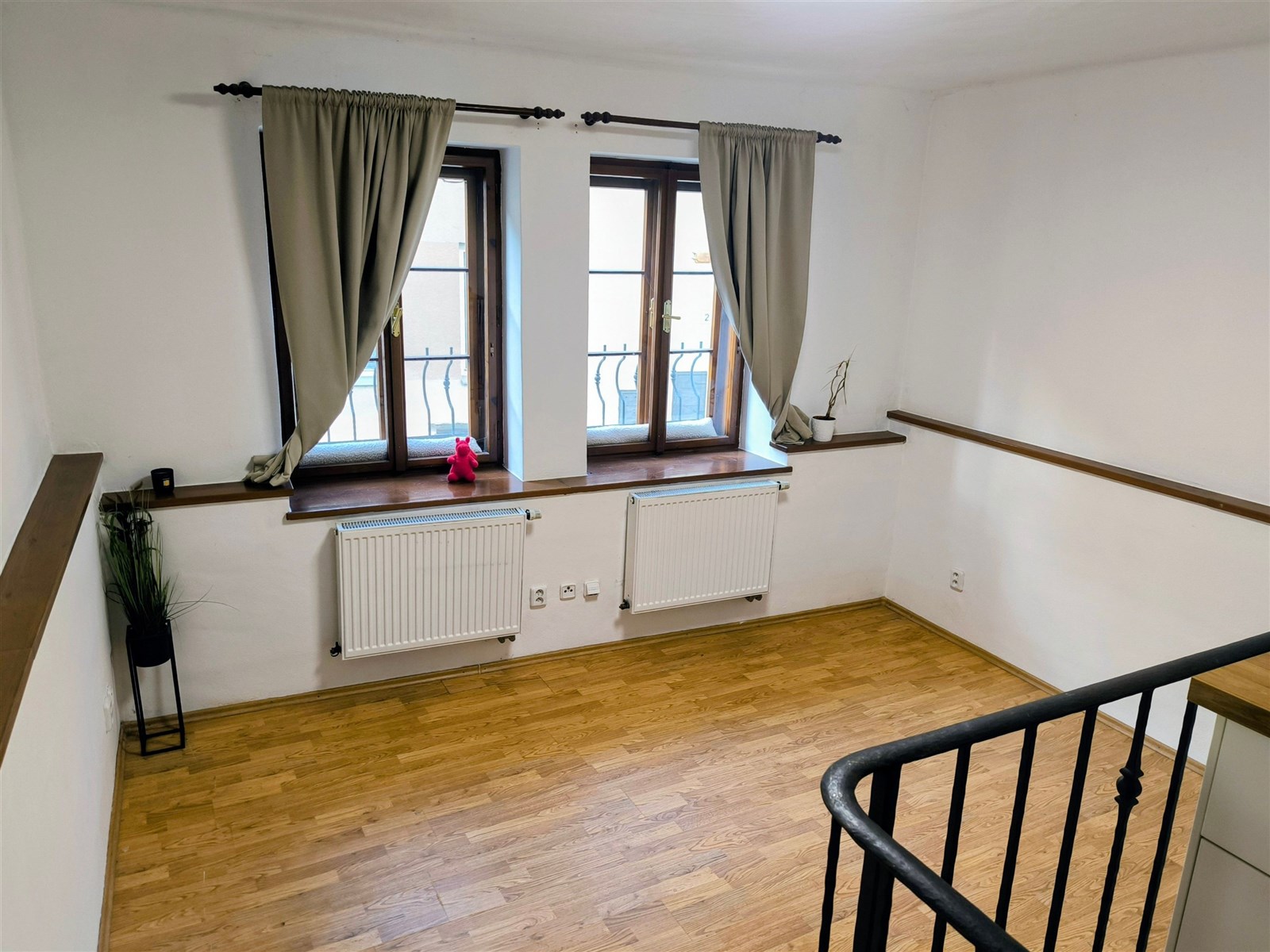 Ateliér na prodej, Třebíč, Zámostí UNESCO (OBYTNÁ MÍSTNOST)