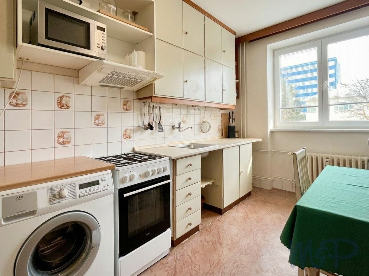 BYT 2+1 Bayerova ulice, Brno - Veveří (KUCHYNĚ)