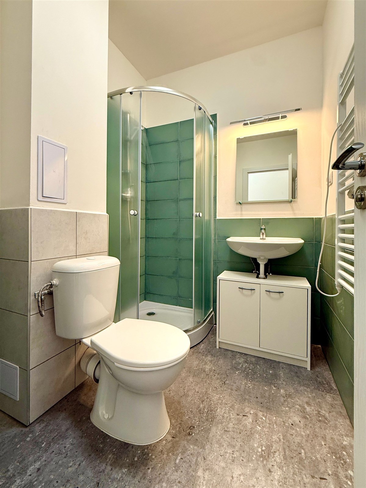 Prodej bytu 1+kk s privátním parkovacím místem v O