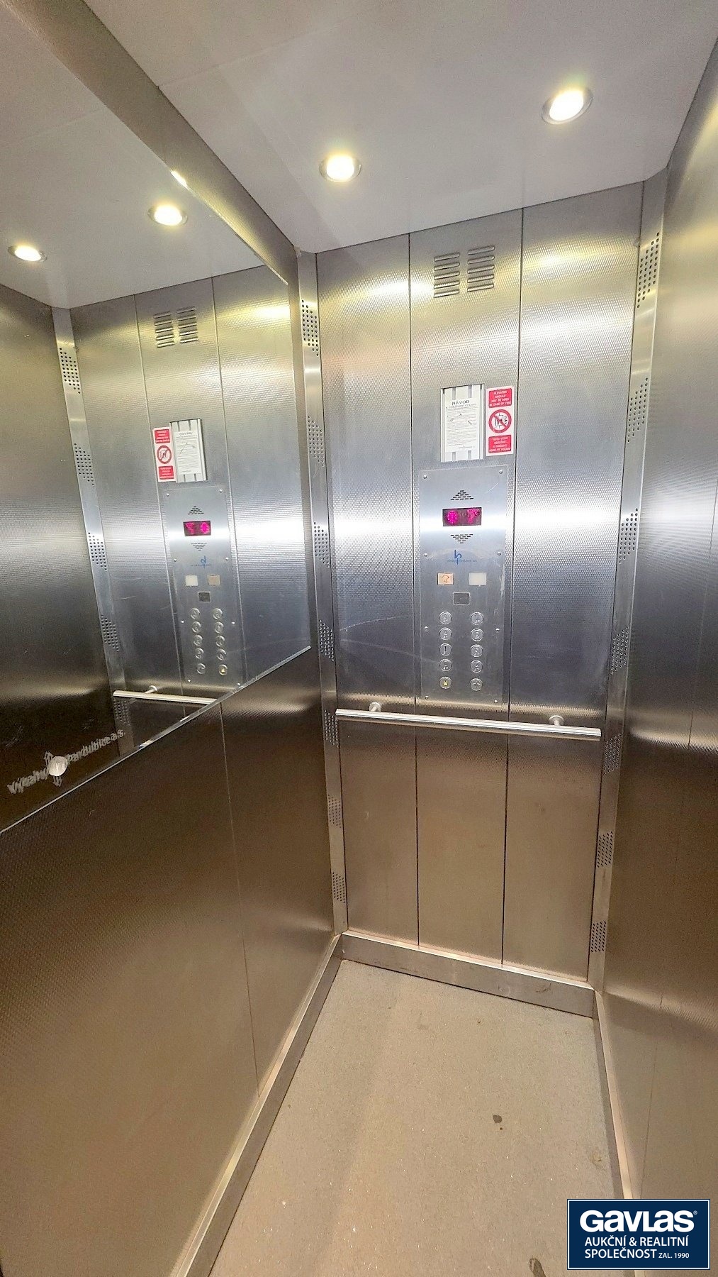 Výtah do 7. patra