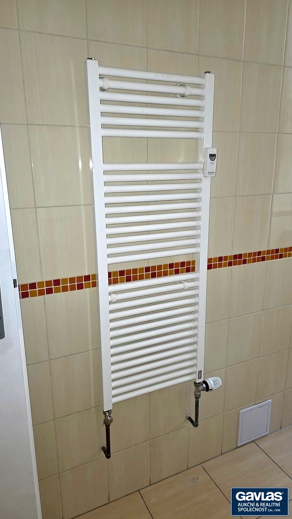 Koupelna - topný žebřík ÚT