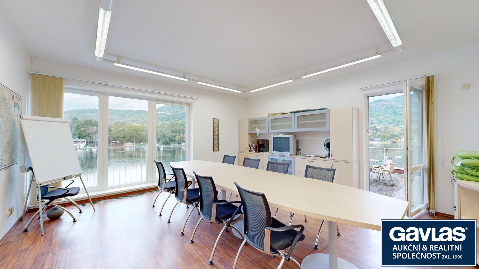 Vyrobne-skladovaci-areal-Usti-nad-Labem-10072025_2