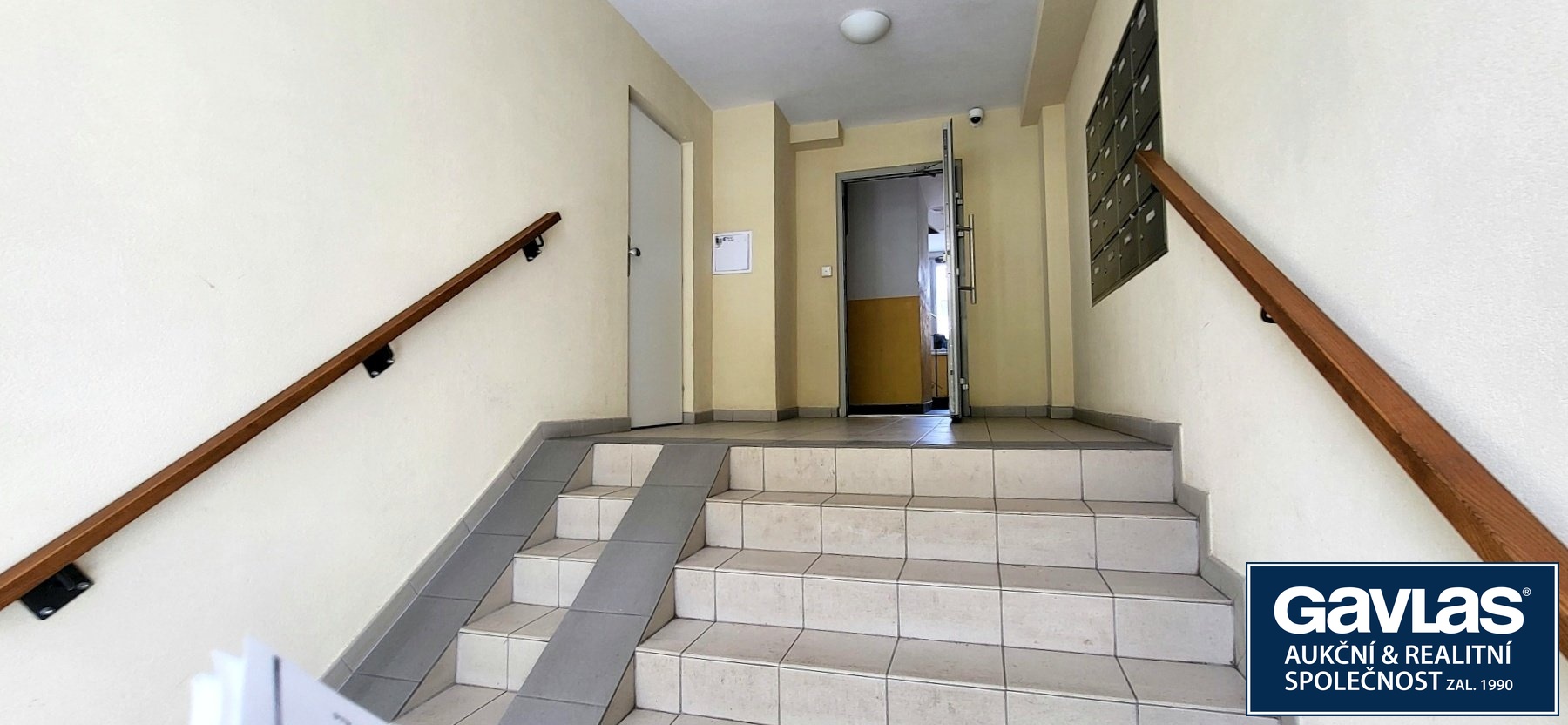 vstupní schodiště domu