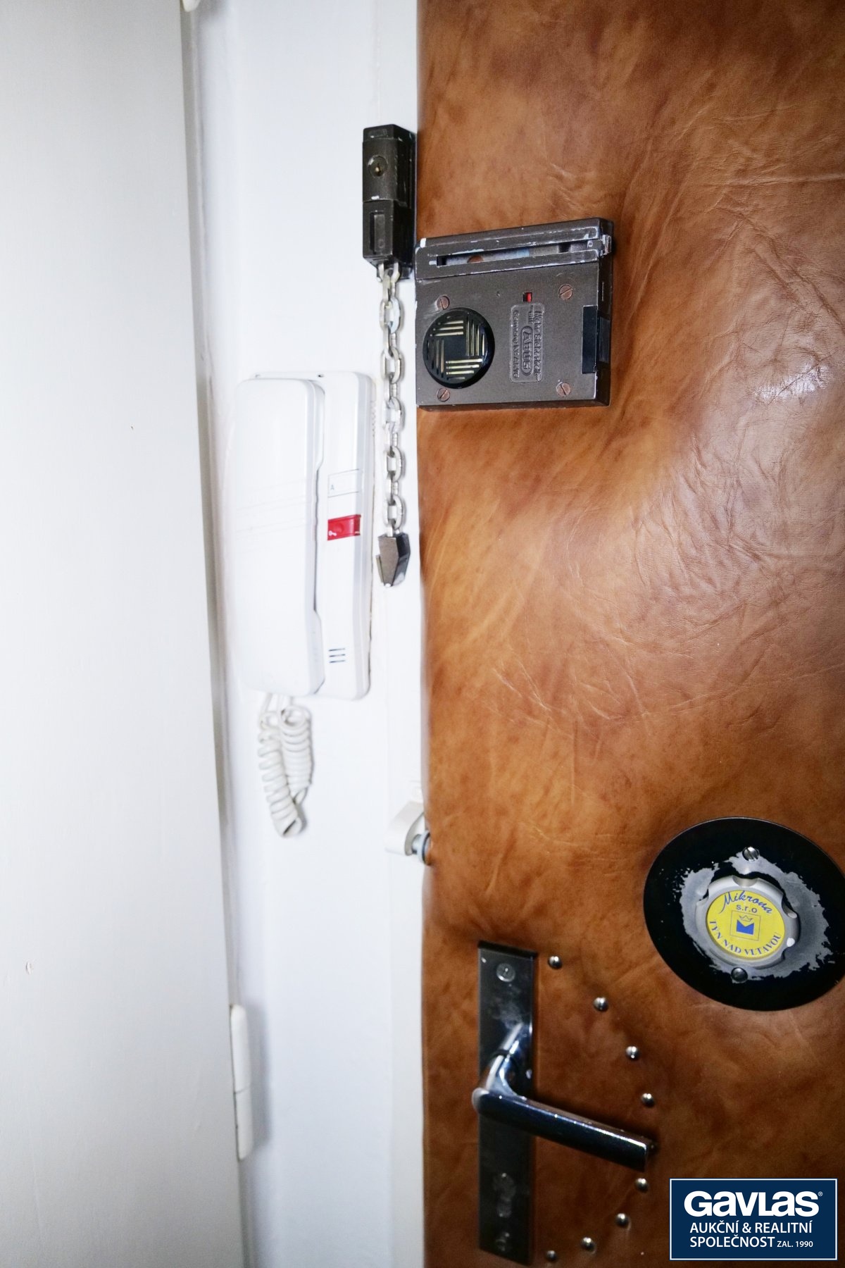 Dveře - bezpečnostní prvky