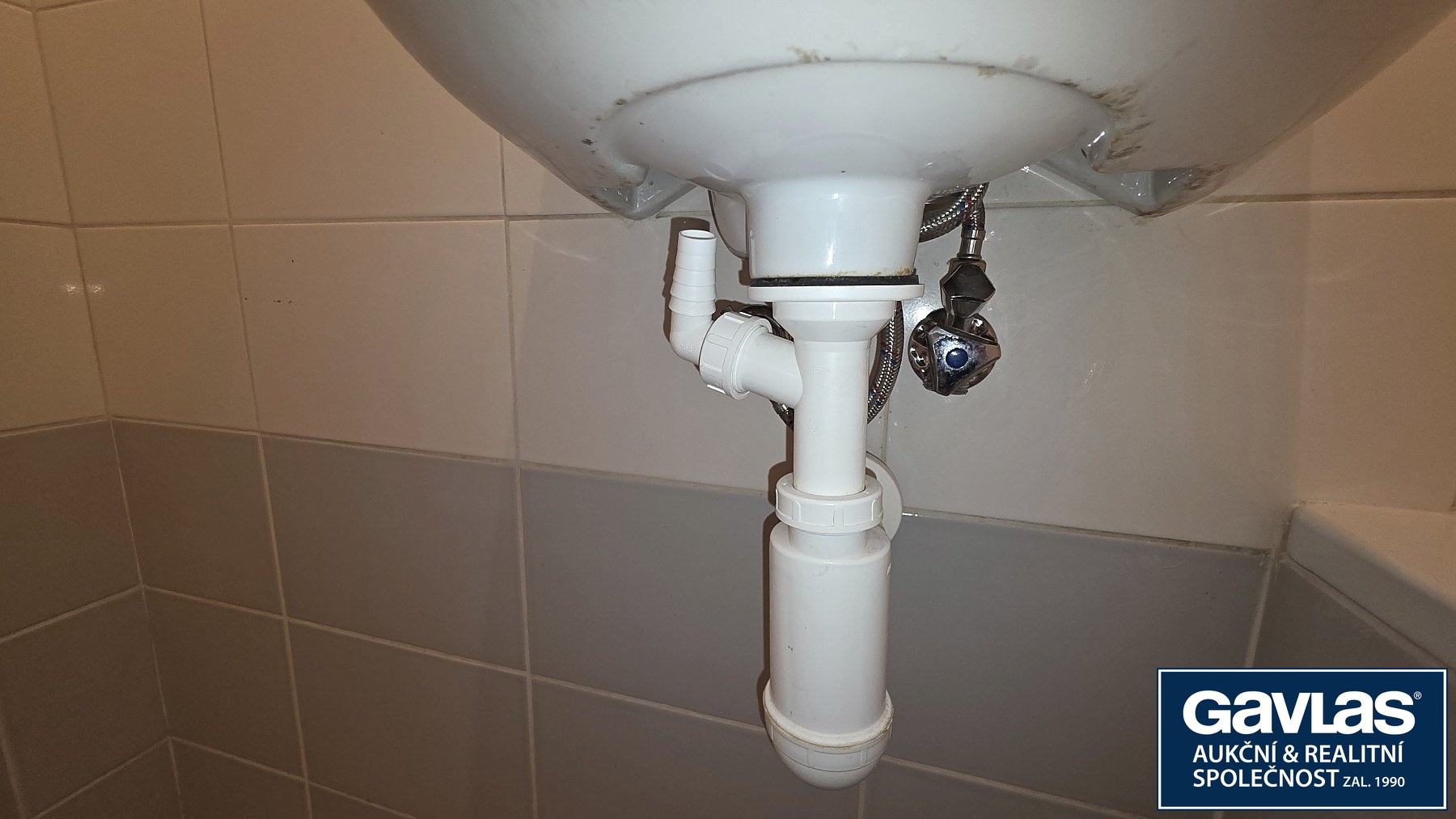 Koupelna - připojení pro pračku