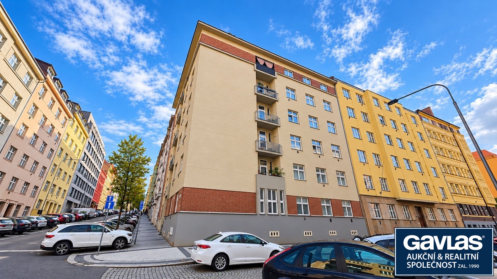 Dům