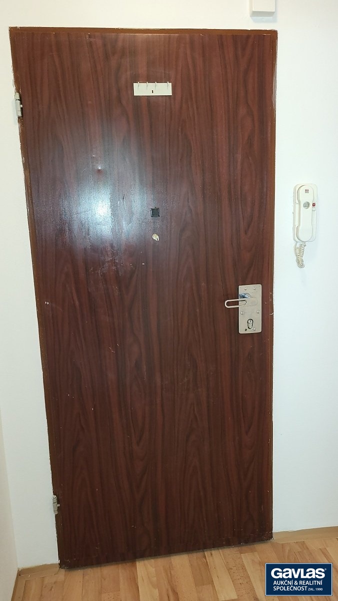 předsíň - pohled ke vstupu