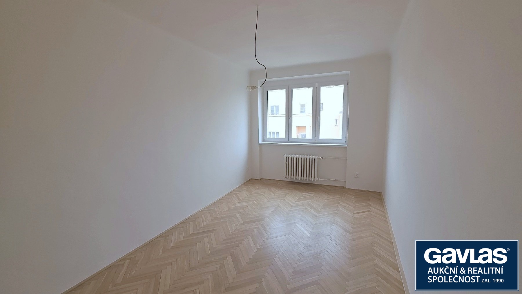Levý pokoj pohled k oknu