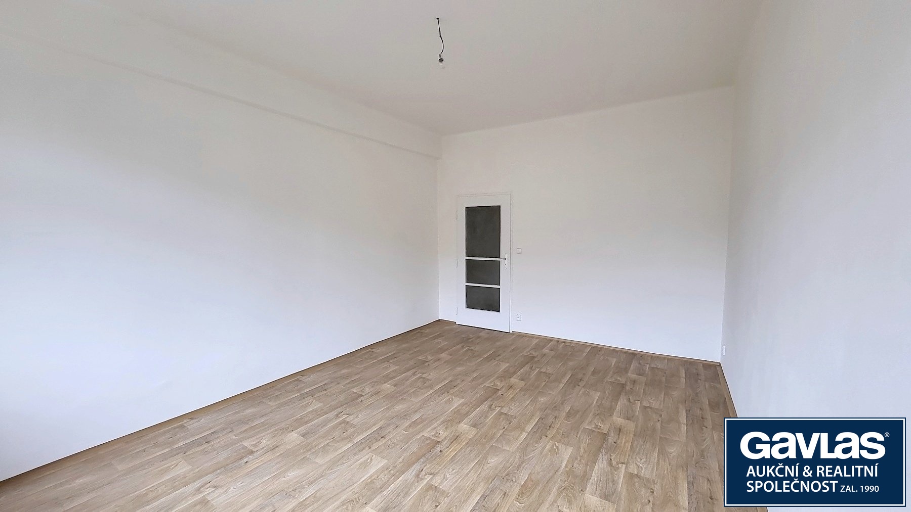 Levý pokoj - pohled od okna