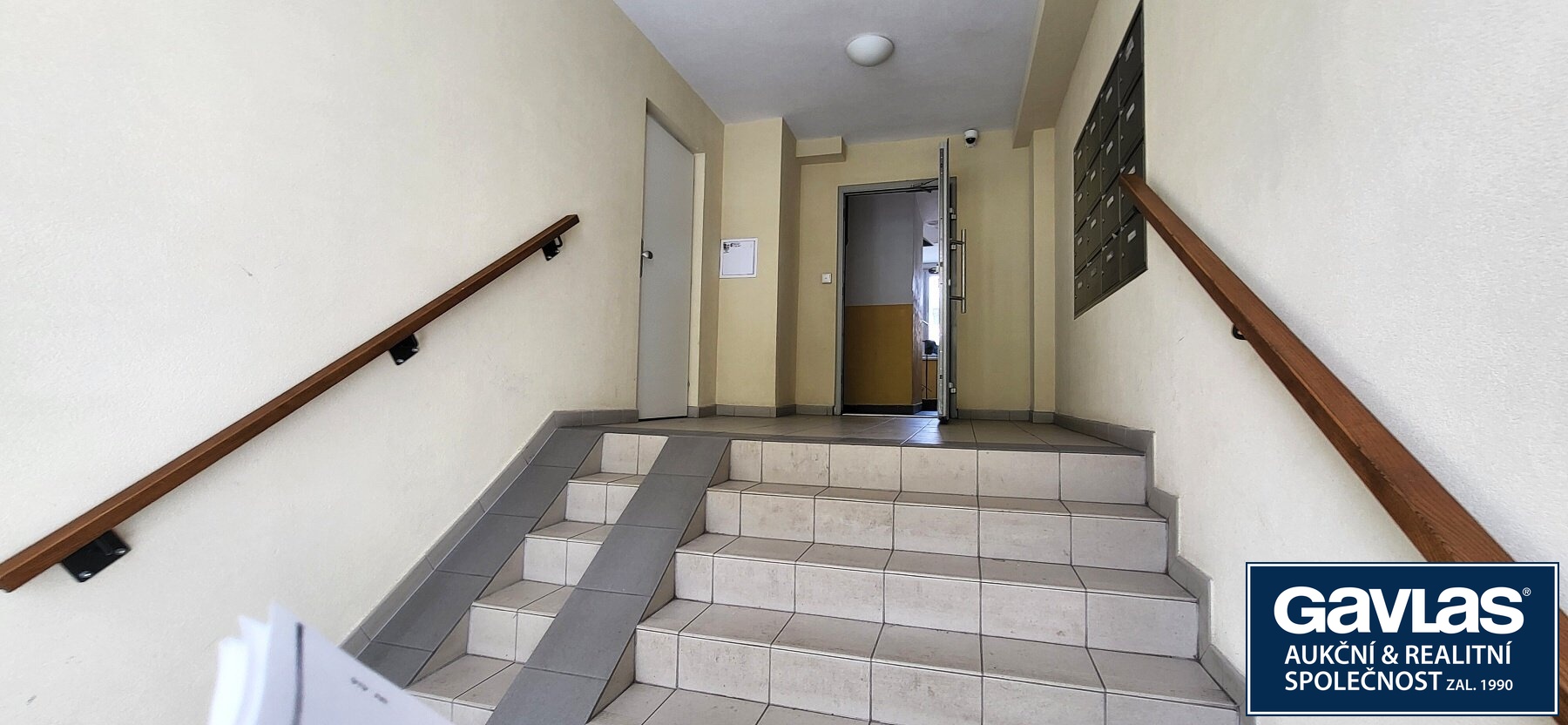 vstupní schodiště domu