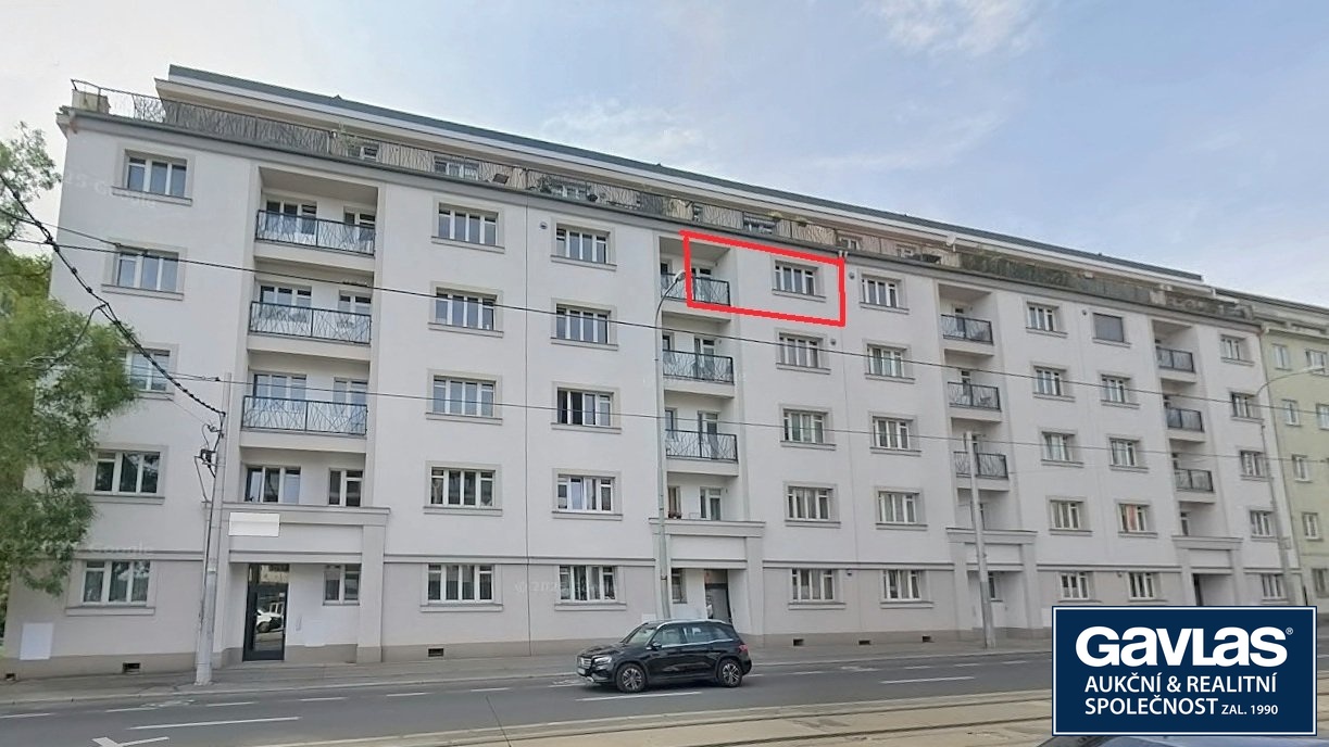 Dům s bytem