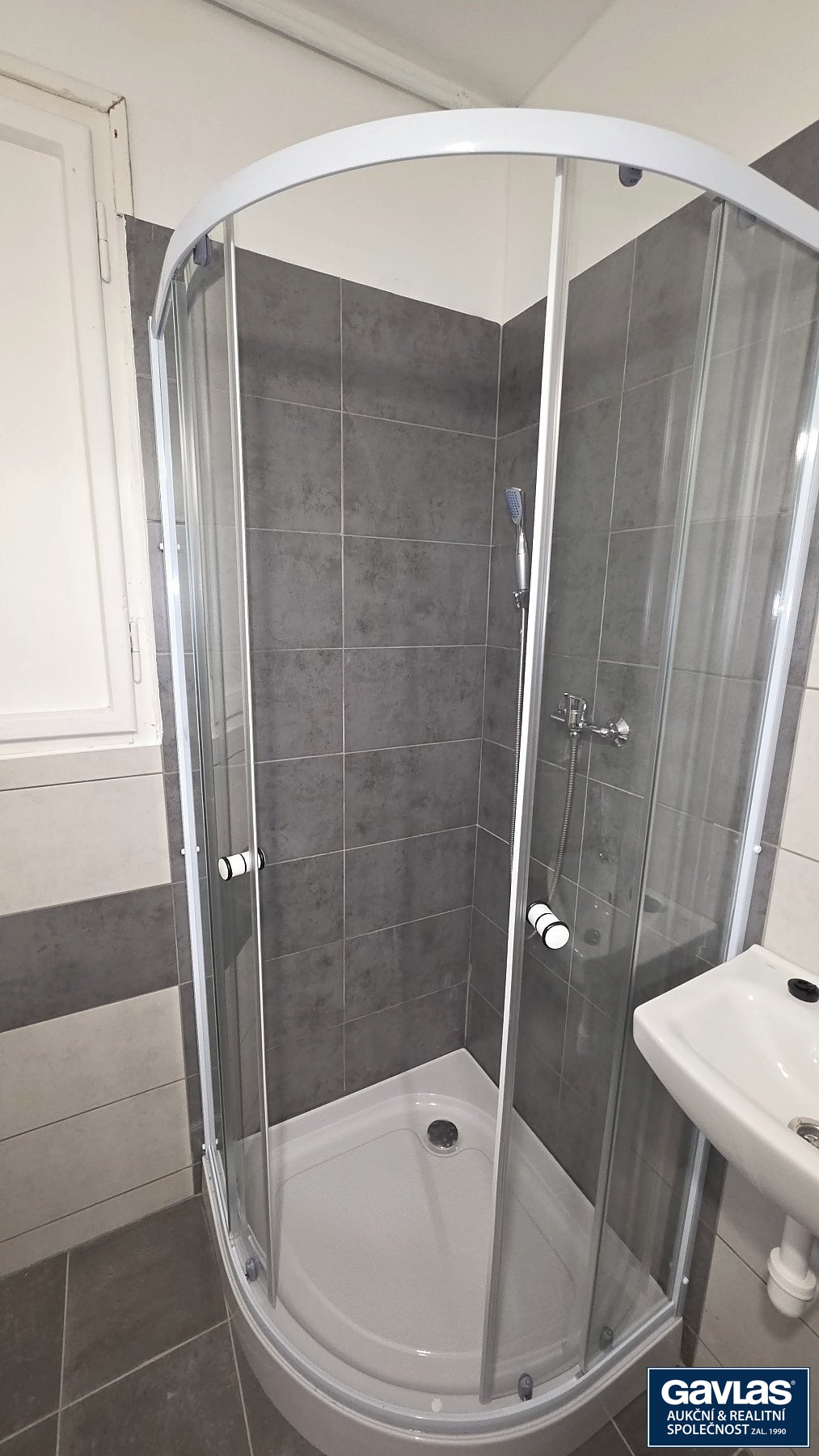 Koupelna - sprchový kout