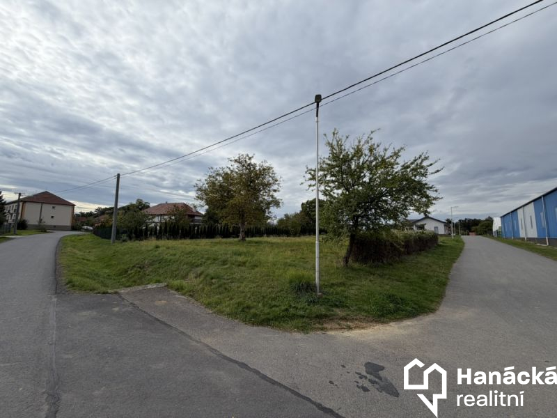 Prodej, Stavební pozemek, 1.184m2, Bělotín