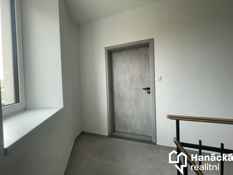 Pronájem,  Byt 1+kk, 29m2, Hulín