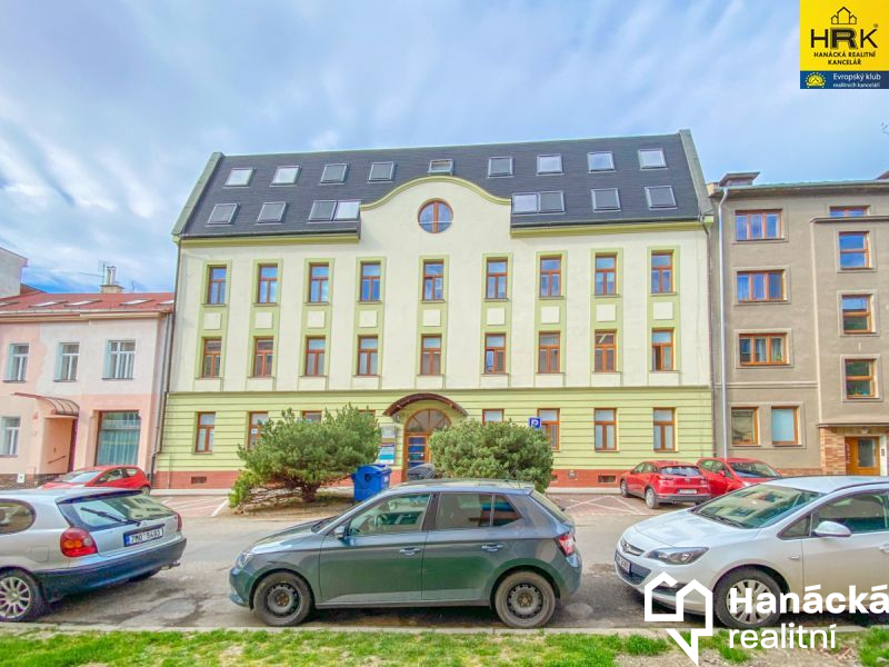 Pronájem kanceláře 19,4 m2, ulice Jungmannova, Olo