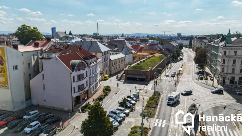 PŘEVZETÍ LEGENDÁRNÍ KAVÁRNY – ESPRESSO BAR ILLY