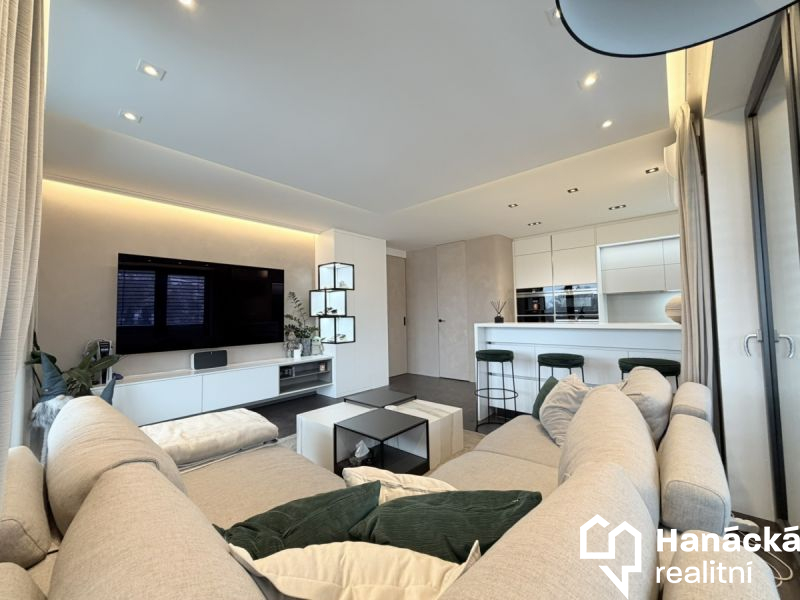 Prodej,  Byt 3+kk s terasou, parkovací stání, 110m