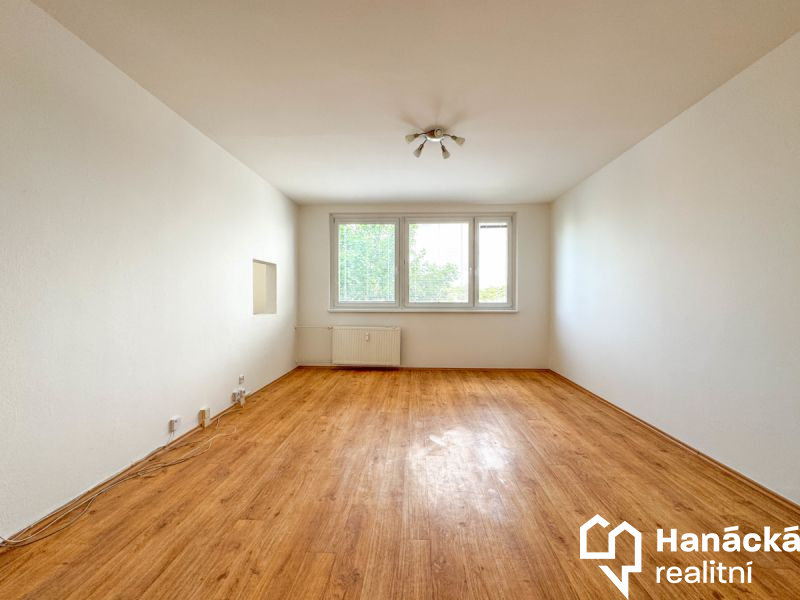 Pronájem světlého bytu 3+1 s lodžií na ul. Stiborova