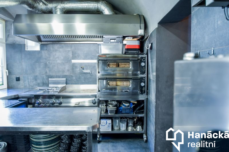 Zrekonstruovaná restaurace 200m2, ul. Lafayettova, Olomouc