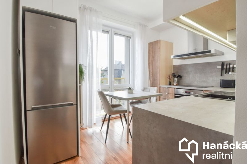 Pronájem bytu 3+1, 63,5 m² + balkon–Dvořákova