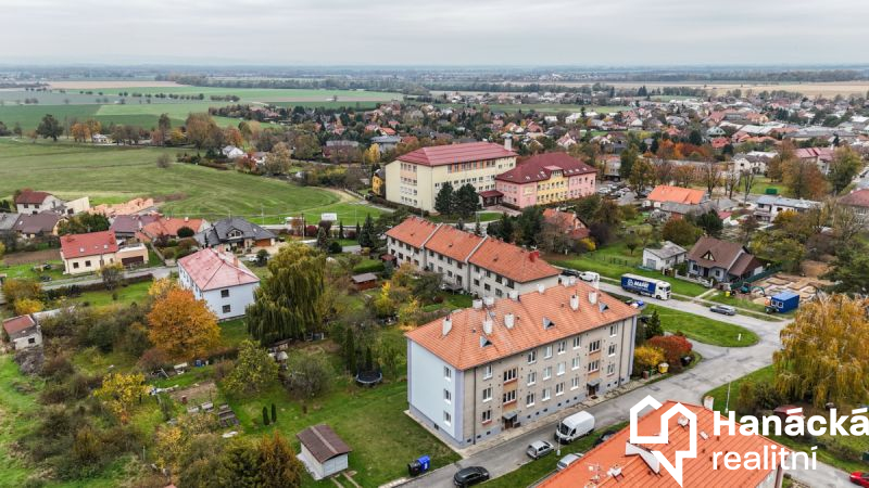 Prodej cihlového bytu 3+1 s lodžií v obci Dolany u Olomouce