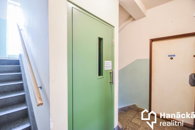 Prodej cihlového bytu 2+1 v Olomouci, tř. Svornosti