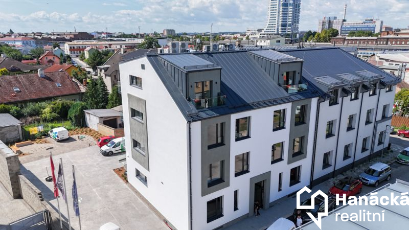 Pronájem exkluzivního bytu 3+kk, ul. Rejskova, Olomouc