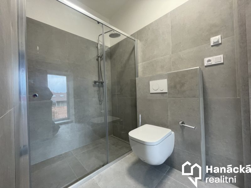 Pronájem,  Byt 1+kk, 29m2, Hulín