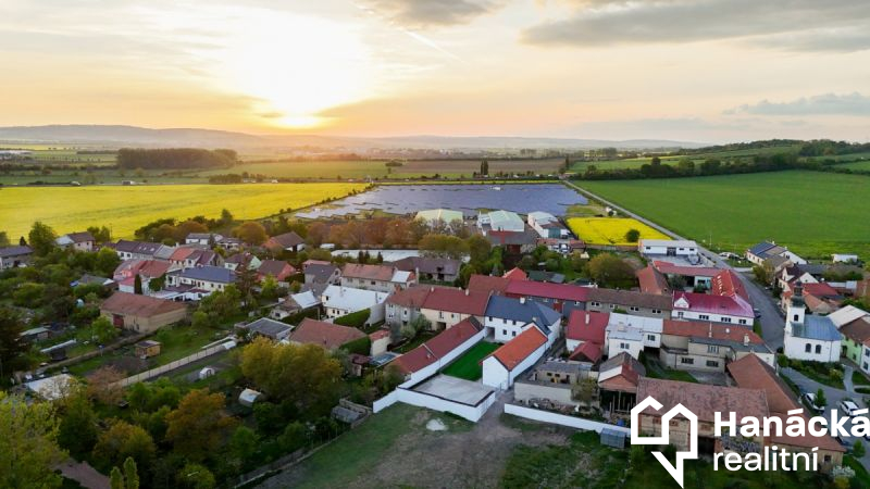 Prodej hezkého bytu 2+kk u Olomouce