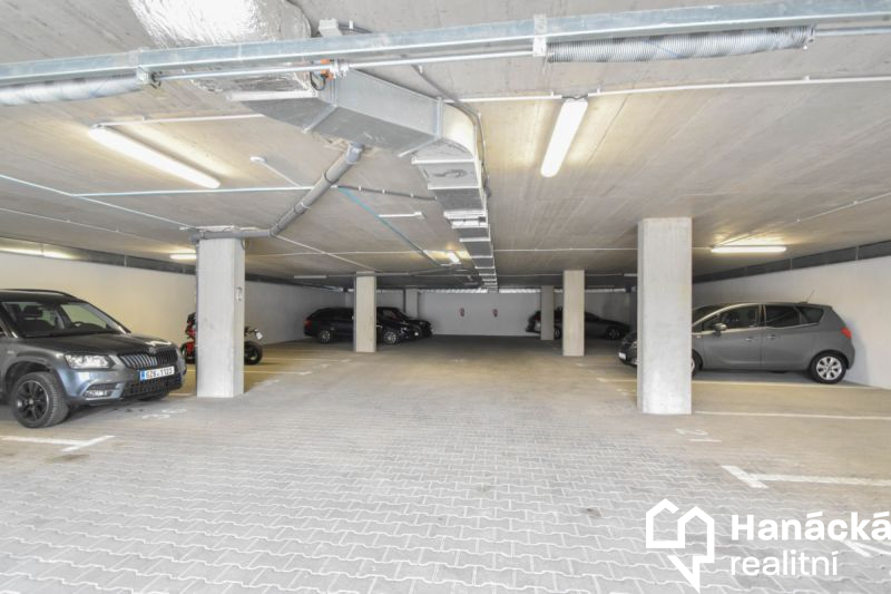 Pronájem cihlového bytu 1+kk v Olomouci, ul. Věry 