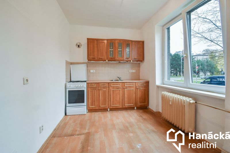 Prodej cihlového bytu 2+1 v Olomouci, tř. Svornosti
