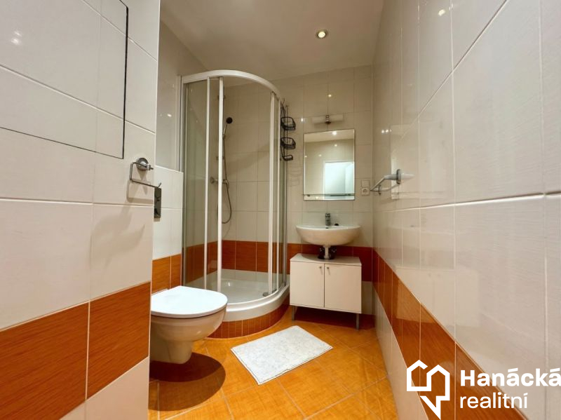 Pronájem bytu 1+1 s lodžií, ul. Foerstrova, Olomouc