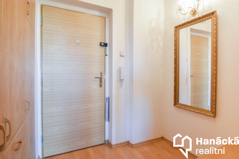 Pronájem bytu 2+1, 54 m², Prostějov – ul. Kar