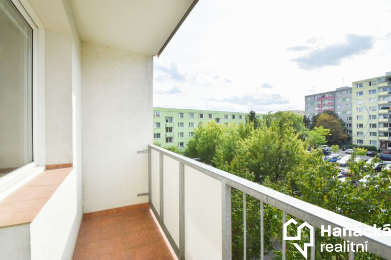 Pronájem moderního bytu 2+1 v Olomouci, ul. Schweitzerova
