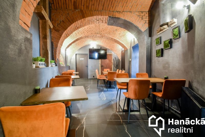 Zrekonstruovaná restaurace 200m2, ul. Lafayettova, Olomouc