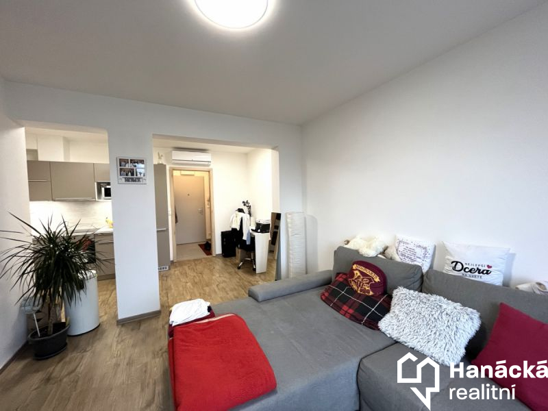 Pronájem zánovního bytu 2+kk v Olomouci, Andělská 