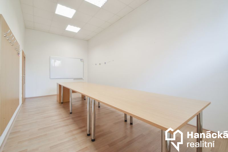 Prodej nebytových prostor v Olomouci, ul. Družební