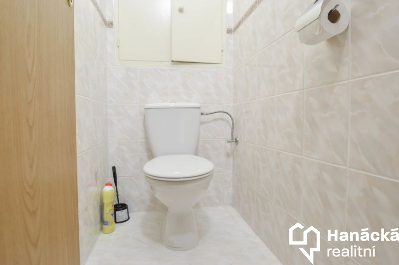 Pronájem cihlového bytu 2+kk v Olomouci, ulice Rumunská