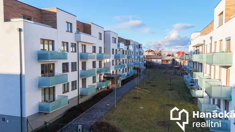 Pronájem nadstandardního 2+kk, tř. Jiřího Pelikána