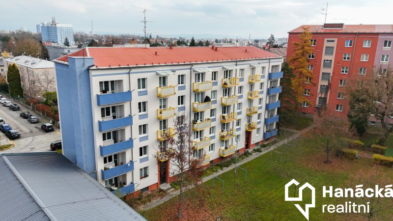 Pronájem bytu 3+1, 63,5 m² + balkon–Dvořákova