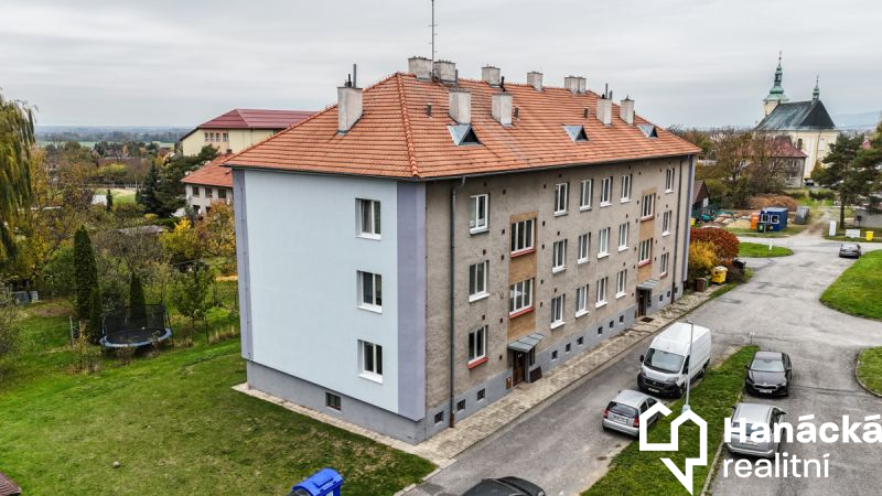 Prodej cihlového bytu 3+1 s lodžií v obci Dolany u Olomouce