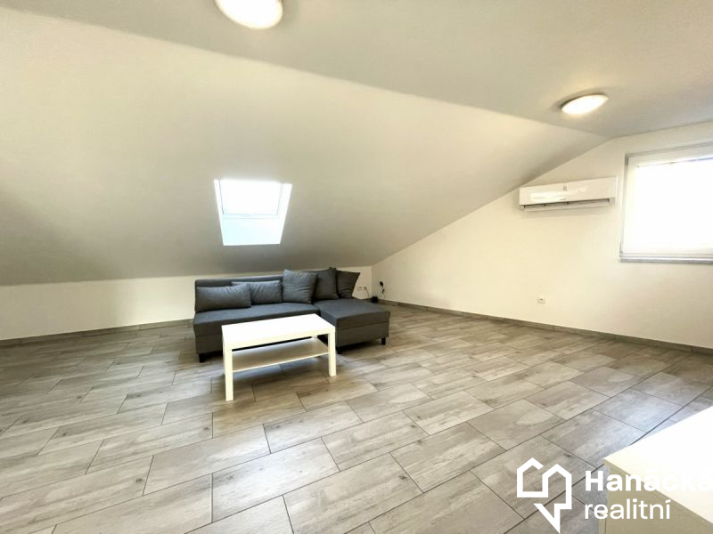 Pronájem,  Byt 3+kk, 130m2, Bystřice pod Hostýnem