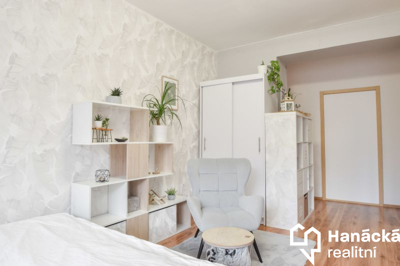 Pronájem bytu 3+1, 63,5 m² + balkon–Dvořákova